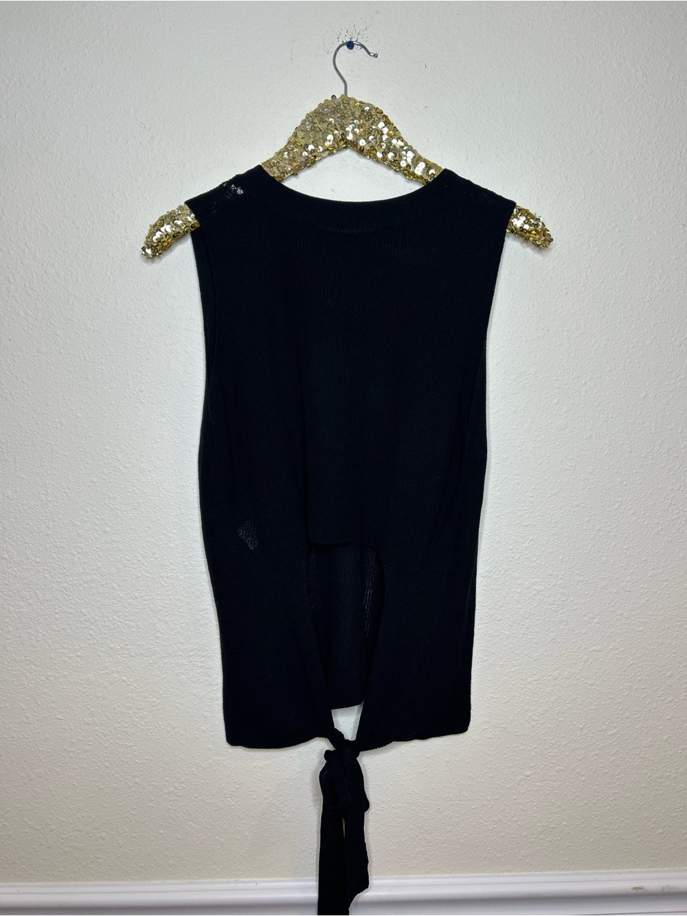 Sleeveless Black Knit Tie Back Women's Top L - Picture 3 of 7